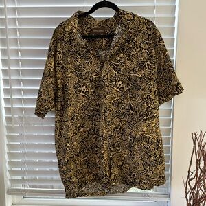 Men’s Hawaiian shirt